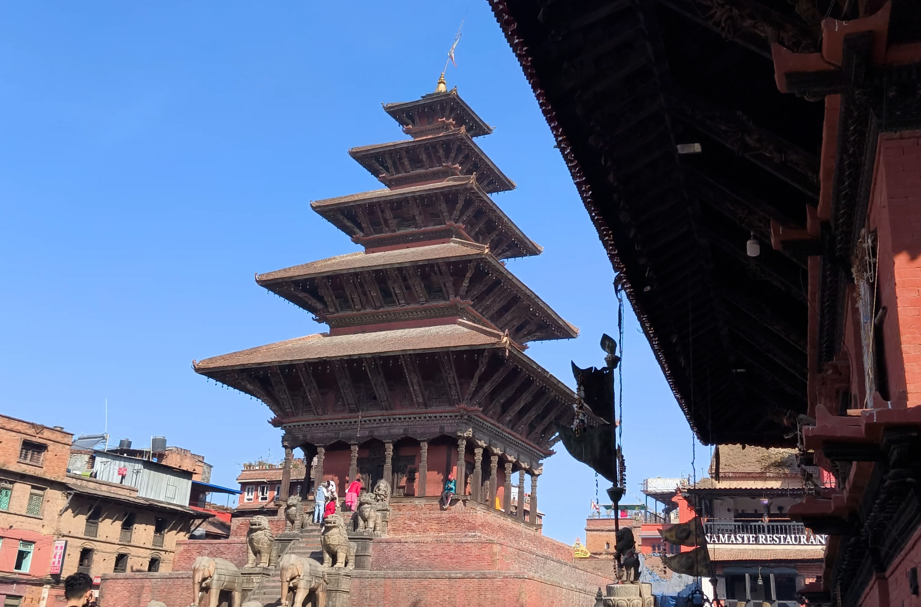 न्यातपोल मन्दिर : सर्वसाधारणका लागि प्रवेश निषेध किन ?